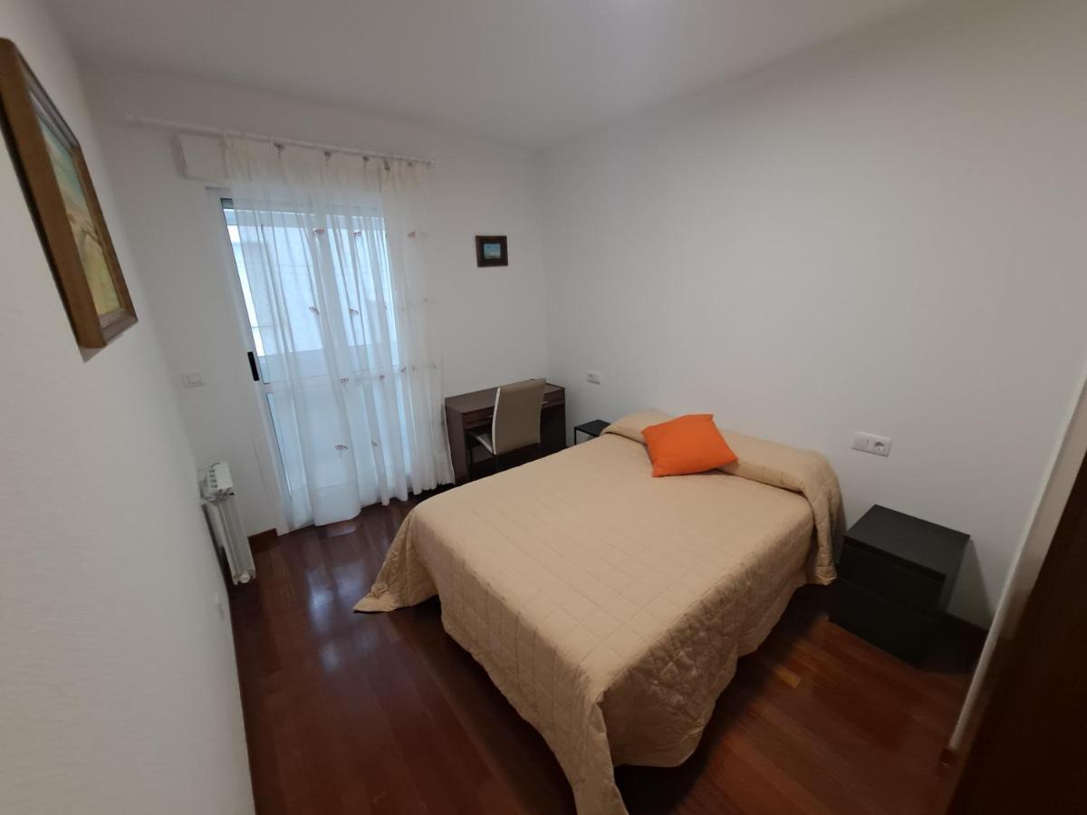 Apartamento Con Vistas, Amplio Y Luminoso Monforte De Lemos Eksteriør bilde