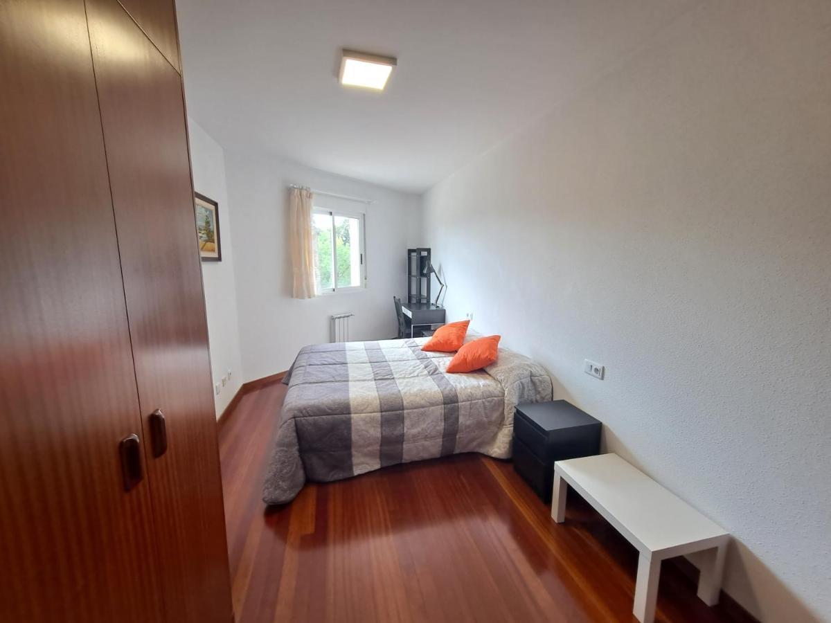 Apartamento Con Vistas, Amplio Y Luminoso Monforte De Lemos Eksteriør bilde